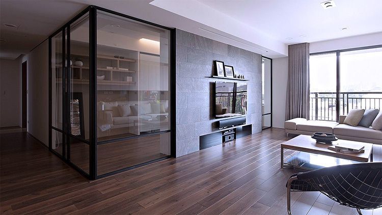 Mamparas de cristal en el apartamento: una foto de las mejores soluciones de diseño