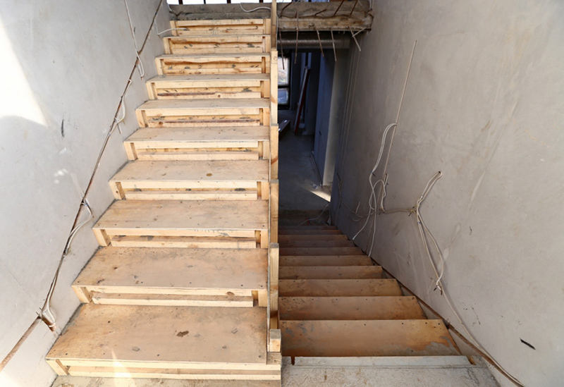 Komplette Treppenverkleidung aus Beton