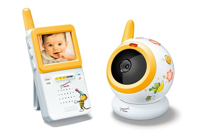 Video Babyphone ist ein toller Helfer für eine junge Mutter