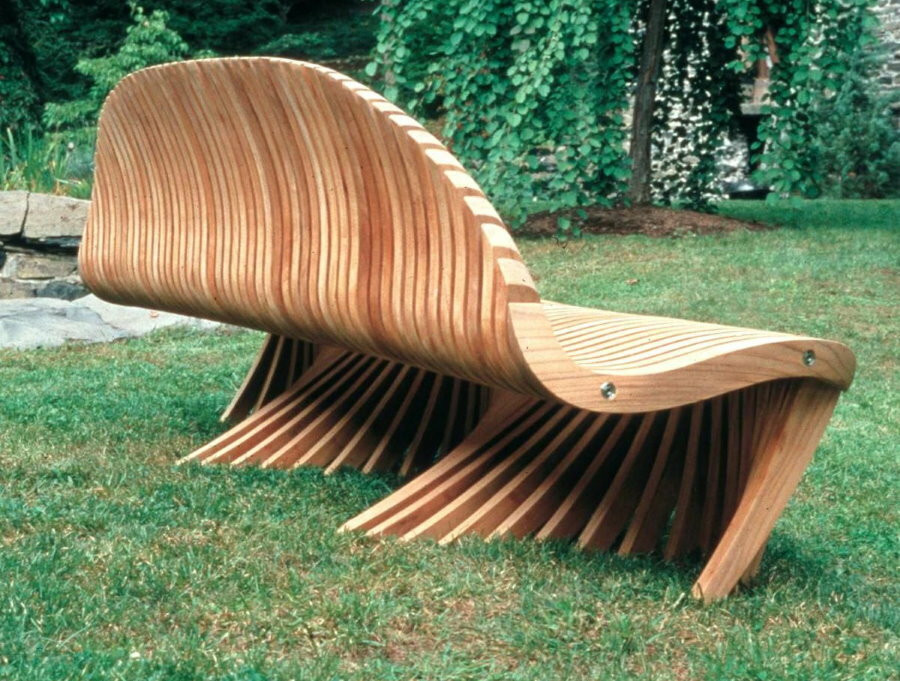 Elegantna klop iz lesenih detajlov