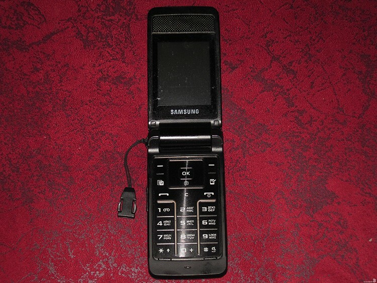 Eines der besten Klapphandys - " Samsung GT-S3600"