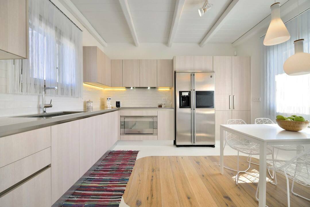 Küche 12 m² mit L-förmigem Grundriss