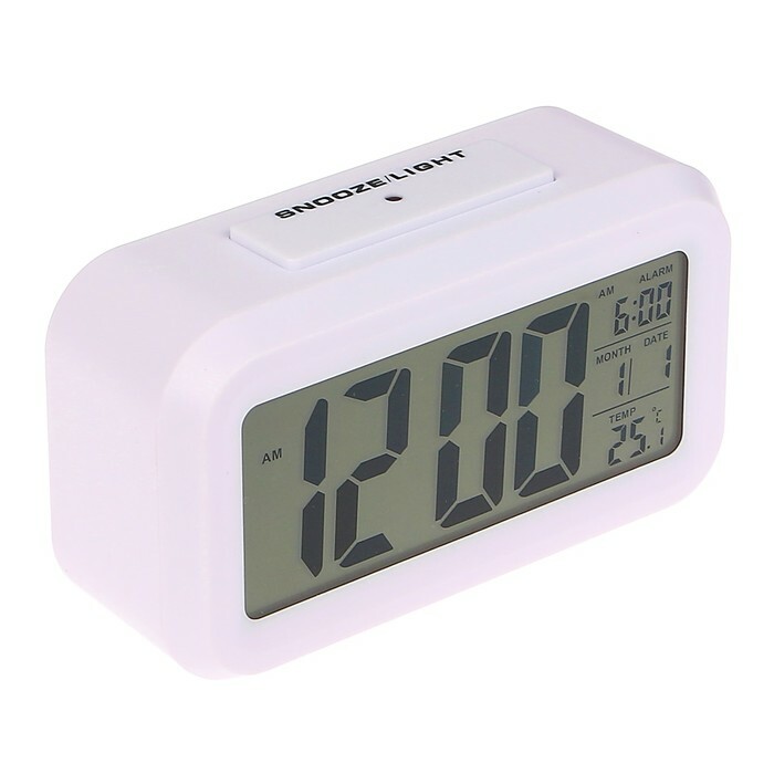Elektronikus ébresztőóra, háttérvilágítás, baht. 3AAA, dátum, hőmérséklet, fehér, 4,5x8x14 cm