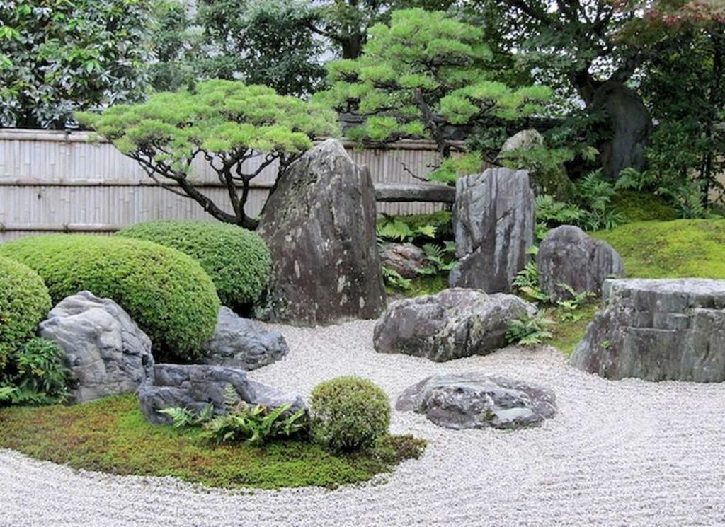 גן סלעים יפני מסורתי