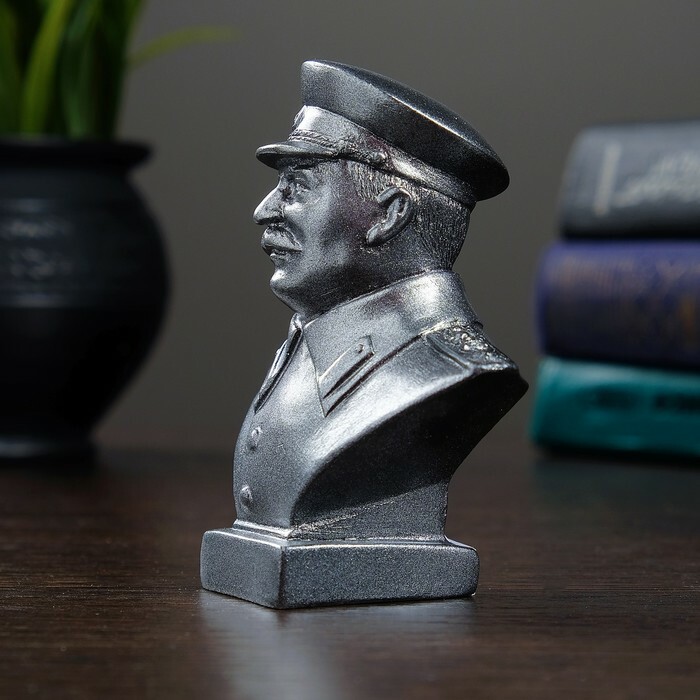 Mažas Stalino biustas 10 cm metalinis