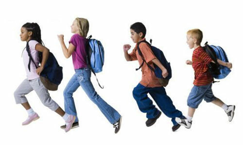Wie wählt man eine Tasche - wir holen unser Kind in die Schule