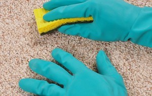 As scour assembly foam: cleaning different types of surfaces