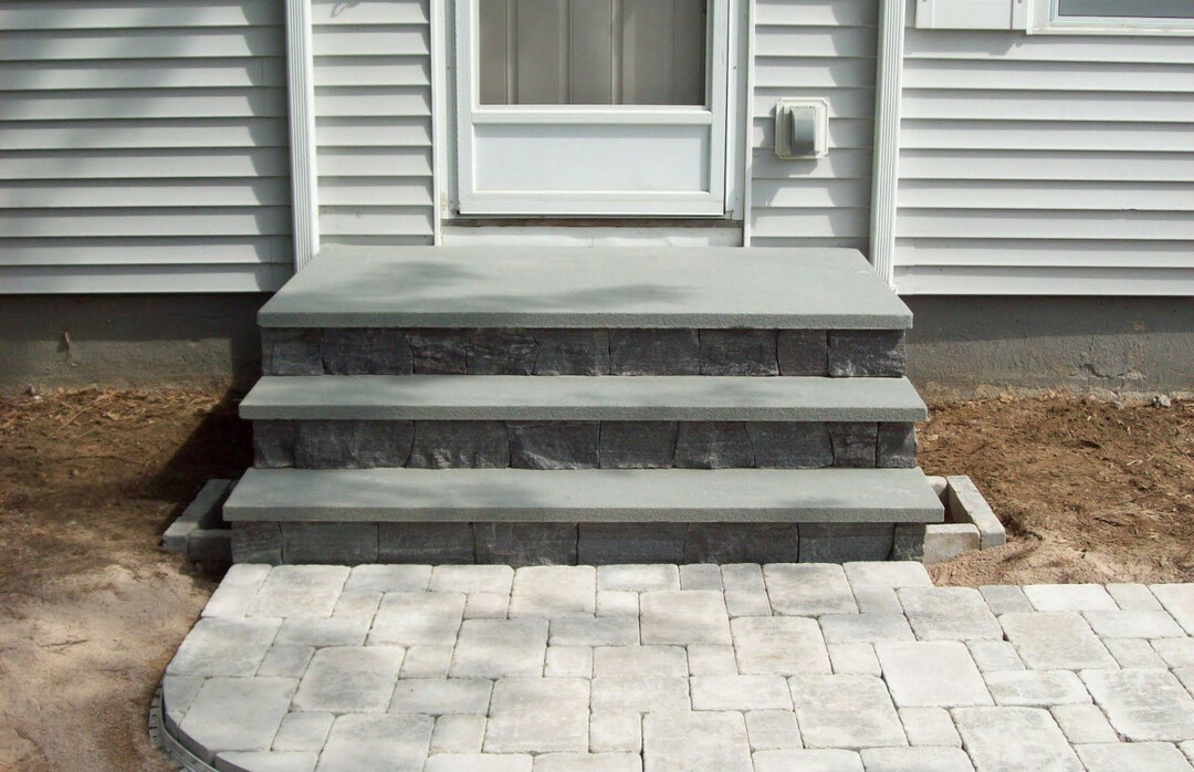 Fotografija završetka betonske verande u privatnoj kući