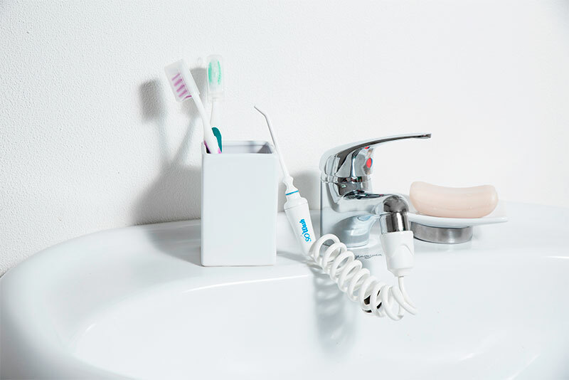 Ako si vybrať zavlažovač pre ústnu dutinu - recenzie zubných lekárov