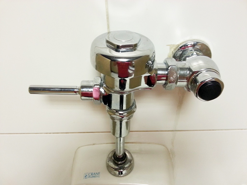 Drukspühler i dit badeværelse: indfald eller nødvendighed