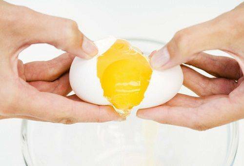 Hvordan adskilles æggeblommen fra proteinet om få sekunder?