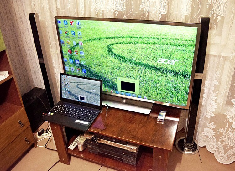 Es ist bequemer, einen Fernseher mit einem großen Bildschirm als Monitor zu verwenden
