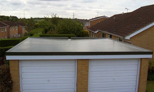 So decken Sie das Dach der Garage ab - wählen Sie das Dachmaterial