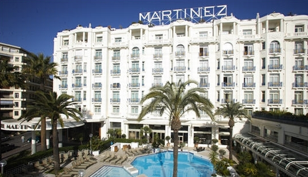 Oblíbené hotely ve Francii - Novotel Cannes Montfleury, Grand Hyatt Cannes Hotel Martinez