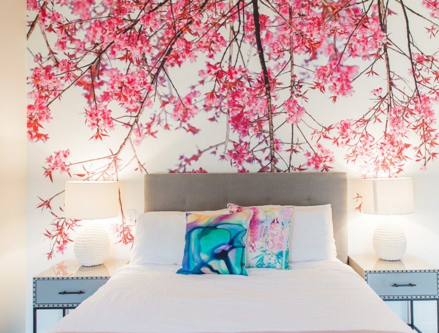grau-rosa Schlafzimmer mit blau