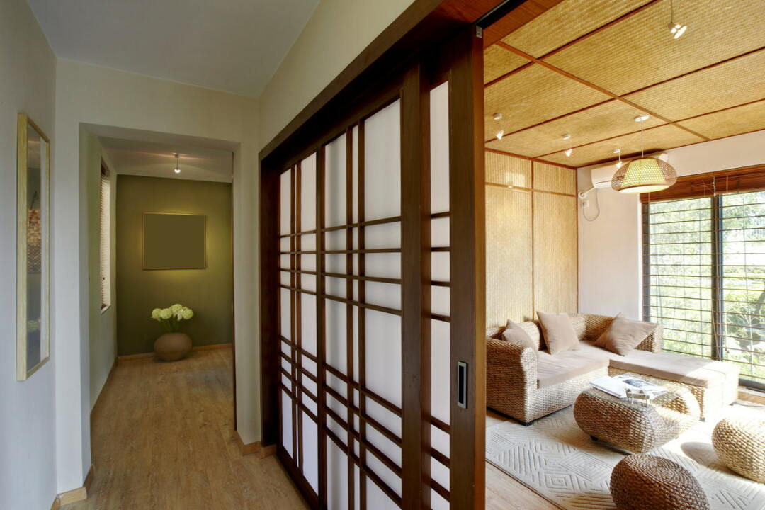 Posuvné dvere v dome v japonskom štýle