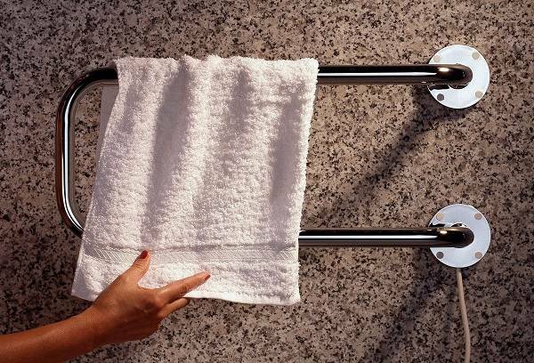 Qué y cómo elegir una toalla para el baño: tipos, características, características