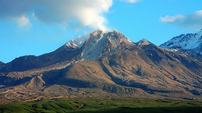 Top 10 suurimad vulkaanid Venemaal