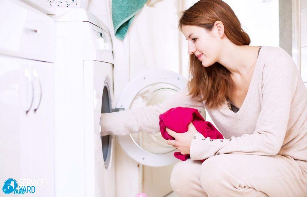 Hoe een wasmachine met azijn schoonmaken?
