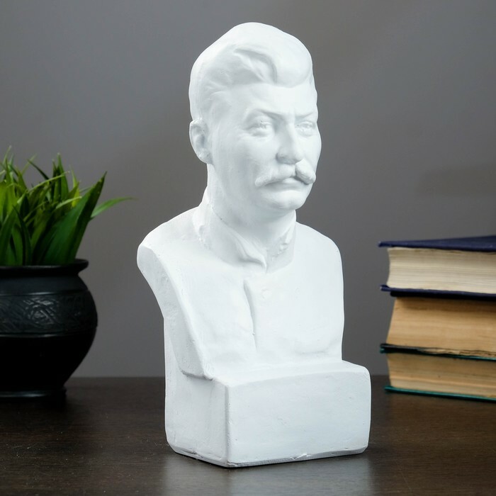 Stalino biustas, baltas 12x24cm